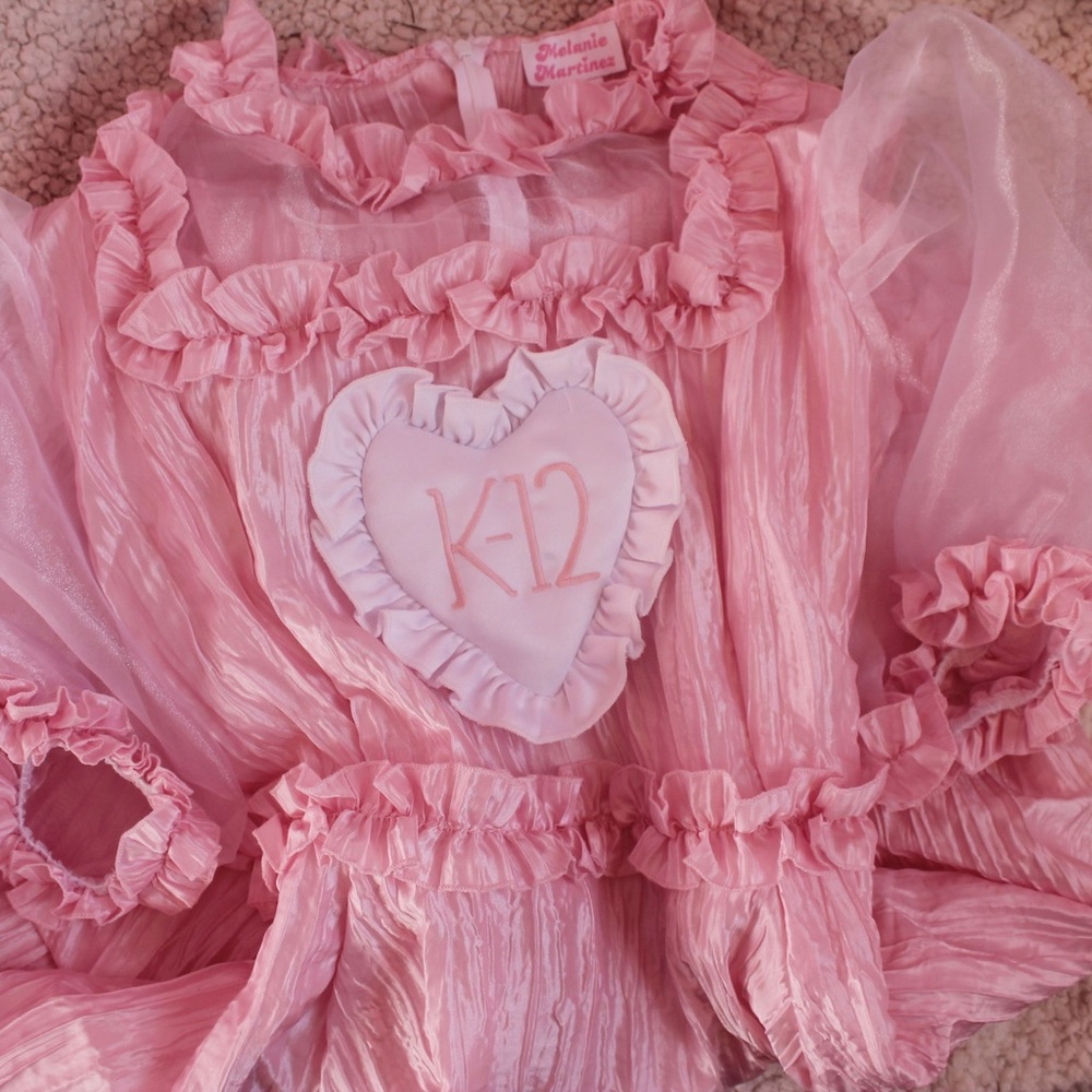ISO: Melanie Martinez k-12 dress 🩰